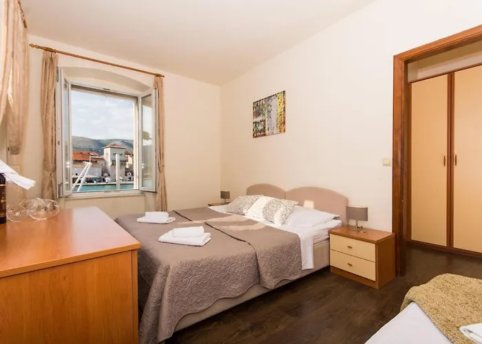 Bed & Breakfast Liza Trogir