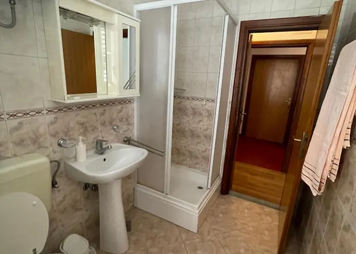 Bed & Breakfast Liza Trogir