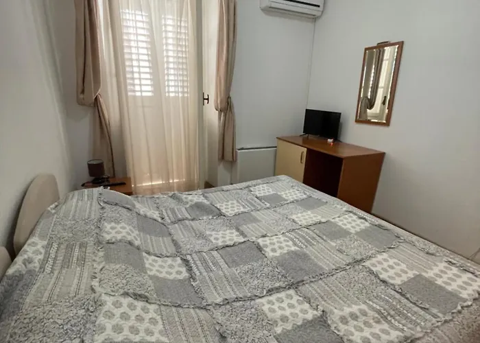 Liza Bed & Breakfast Trogir