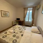Bed & Breakfast Liza *