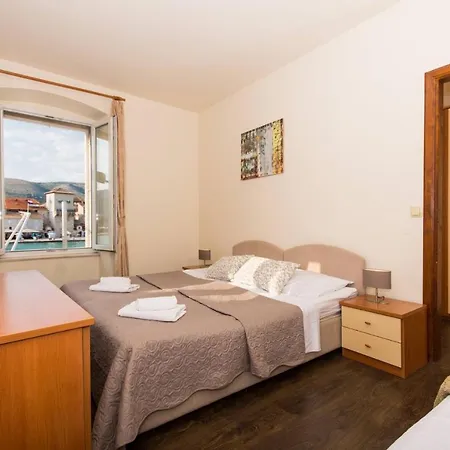 Bed and breakfast Vila Liza Trogir