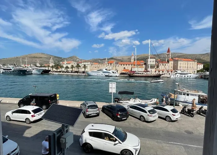 Liza Nocleg ze śniadaniem Trogir